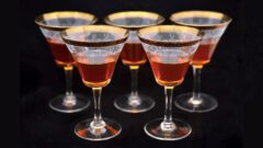 Titelbild Zucker und Likör.